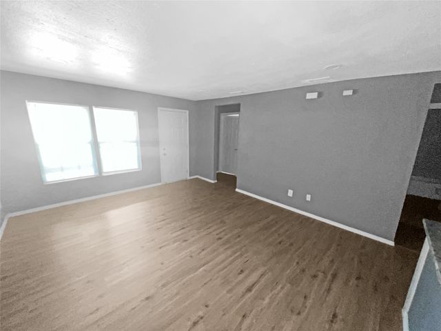 3116 6th Avenue, Fort Worth, TX 76110