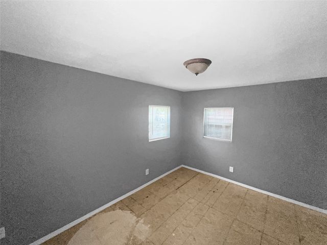 3116 6th Avenue, Fort Worth, TX 76110