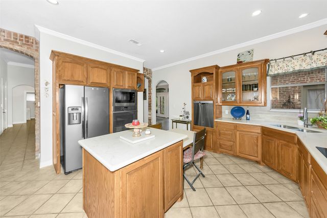143 Sugartree Circle, Lipan, TX 76462