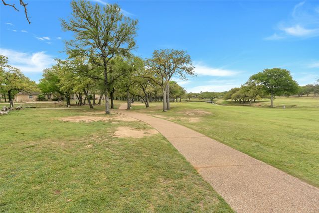 143 Sugartree Circle, Lipan, TX 76462