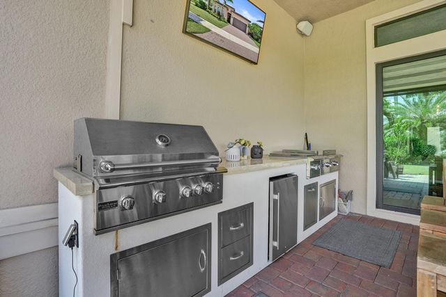 7655 SEACOAST Drive, Parkland, FL 33067