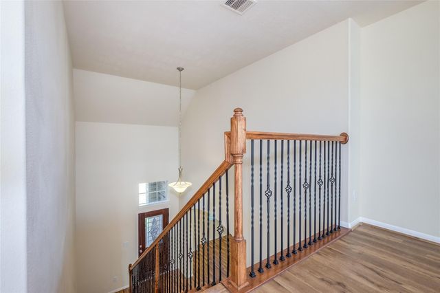 8919 Inglebrook Lane, Houston, TX 77083