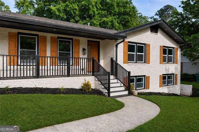3767 Plumcrest Road SE, Smyrna, GA 30082