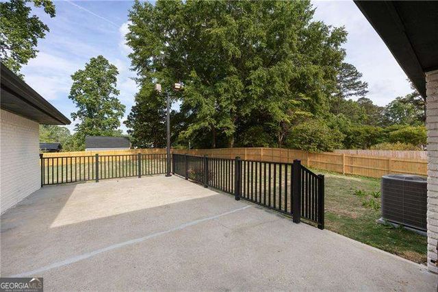 3767 Plumcrest Road SE, Smyrna, GA 30082