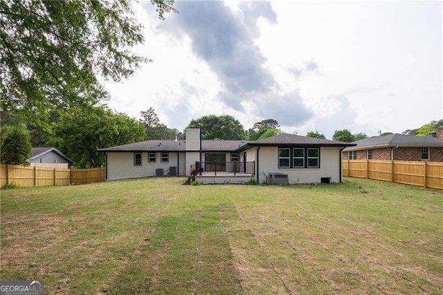 3767 Plumcrest Road SE, Smyrna, GA 30082