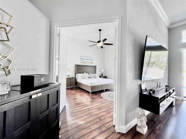 19754 Dinner Key Dr, Boca Raton, FL 33498