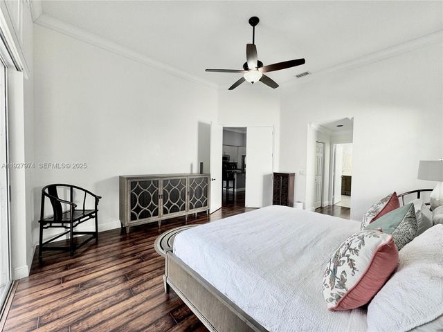 19754 Dinner Key Dr, Boca Raton, FL 33498