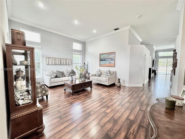 19754 Dinner Key Dr, Boca Raton, FL 33498