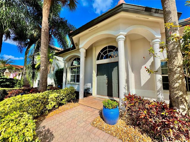 19754 Dinner Key Dr, Boca Raton, FL 33498