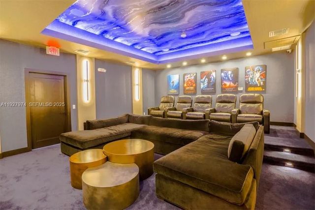 19754 Dinner Key Dr, Boca Raton, FL 33498