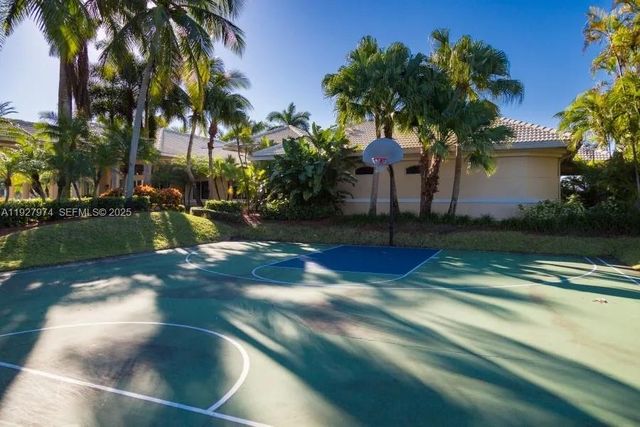 19754 Dinner Key Dr, Boca Raton, FL 33498