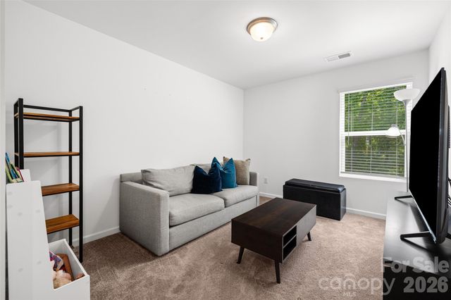 11012 Wickenden Way, Charlotte, NC 28214