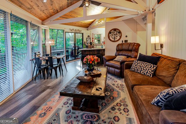 150 TREETOPPER Circle, Big Canoe, GA 30143