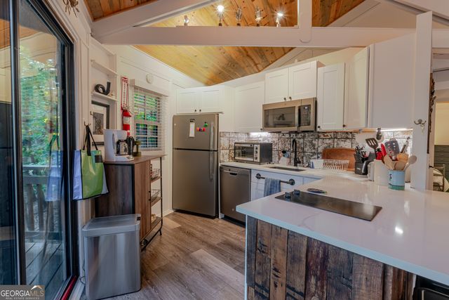 150 TREETOPPER Circle, Big Canoe, GA 30143