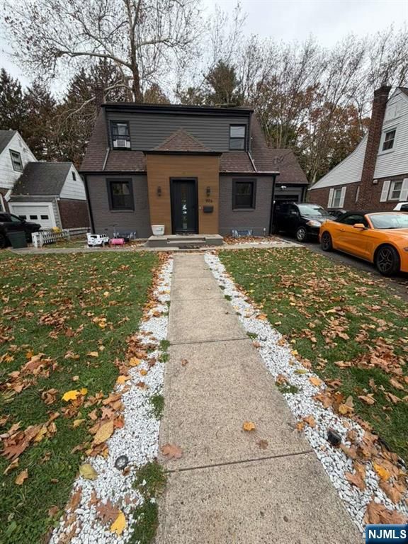 996 Palisade Avenue, Teaneck, NJ 07666