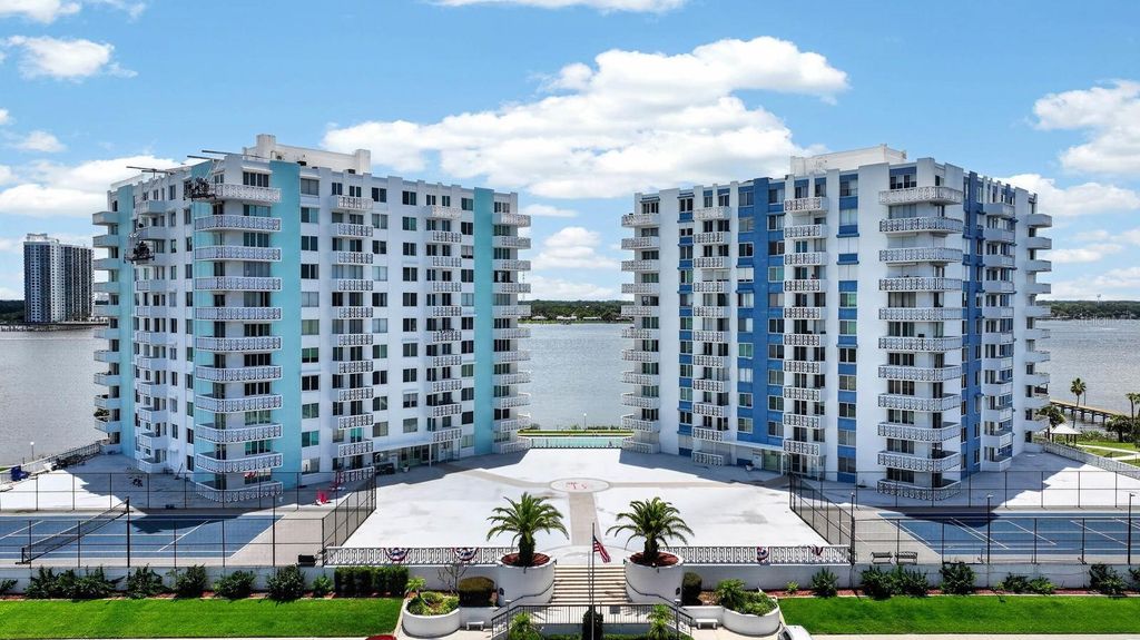 925 N HALIFAX AVENUE 403, Daytona Beach, FL 32118