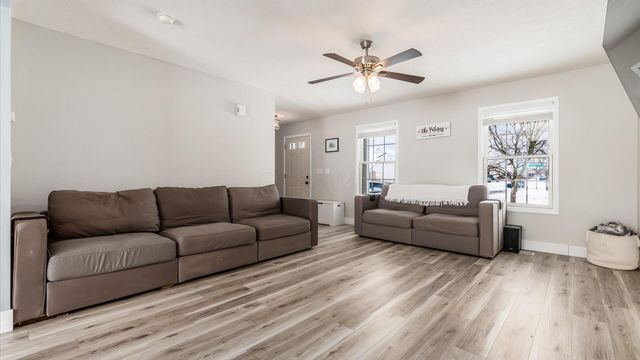 156 Glen Crossing Drive, Etna, OH 43062