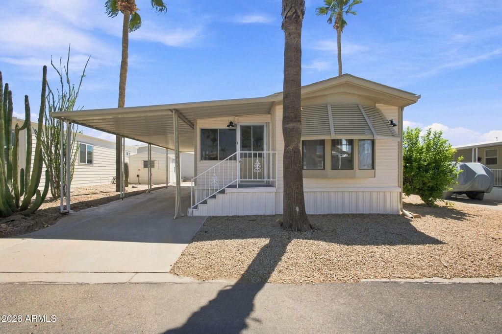 17200 W BELL Road 246, Surprise, AZ 85374 — exterior