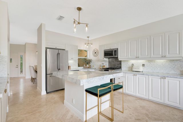 4 Via Del Corso, Palm Beach Gardens, FL 33418