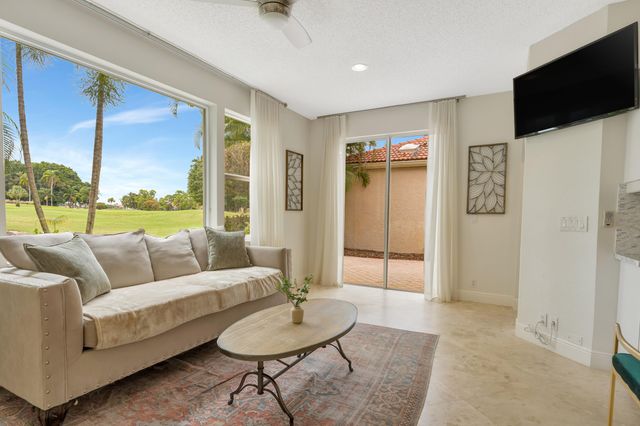 4 Via Del Corso, Palm Beach Gardens, FL 33418