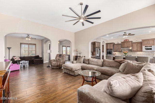 21565 S 223RD Place, Queen Creek, AZ 85142