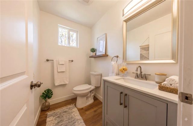 5327 Geer Street 3, Los Angeles, CA 90016
