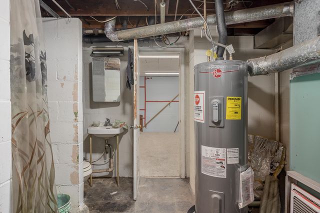 1507 4TH AVENUE, Fairbanks, AK 99701