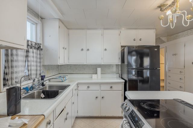 1507 4TH AVENUE, Fairbanks, AK 99701