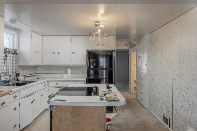 1507 4TH AVENUE, Fairbanks, AK 99701