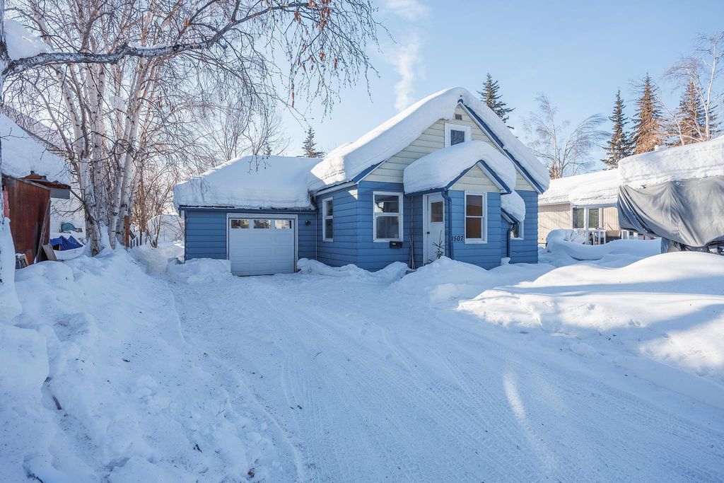 1507 4TH AVENUE, Fairbanks, AK 99701
