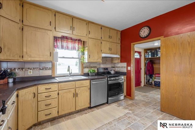 691 County Road 7, Ashland, NE 68003