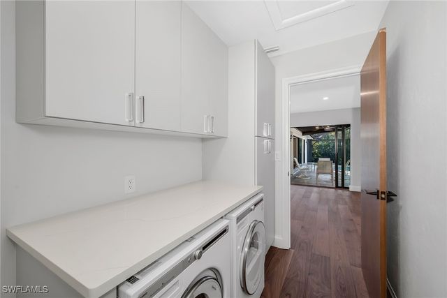 190 Dan River CT, Marco Island, FL 34145