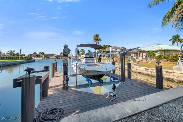 190 Dan River CT, Marco Island, FL 34145