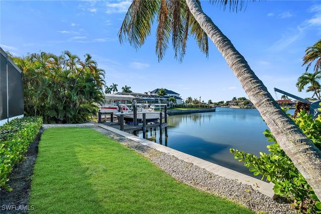 190 Dan River CT, Marco Island, FL 34145