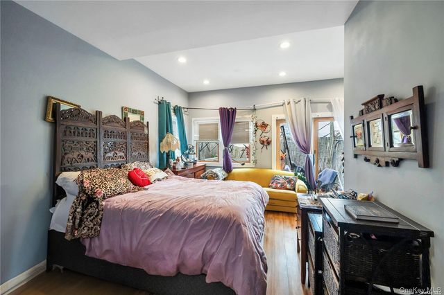 23 Virginia Avenue, Long Beach, NY 11561