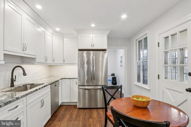 517 CROWN ST, Morrisville, PA 19067