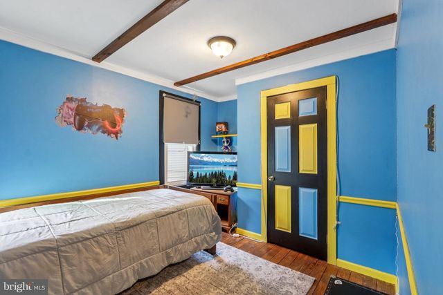 517 CROWN ST, Morrisville, PA 19067