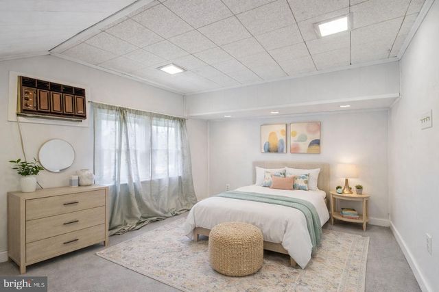 517 CROWN ST, Morrisville, PA 19067