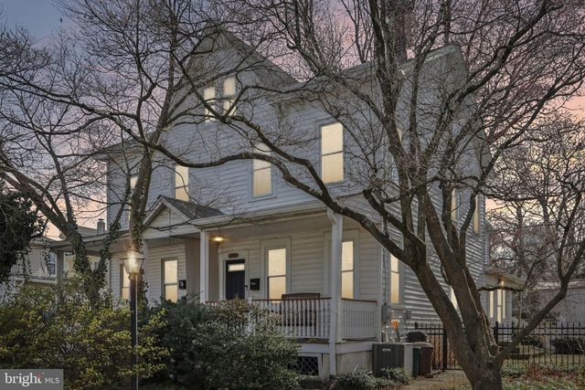 517 CROWN ST, Morrisville, PA 19067