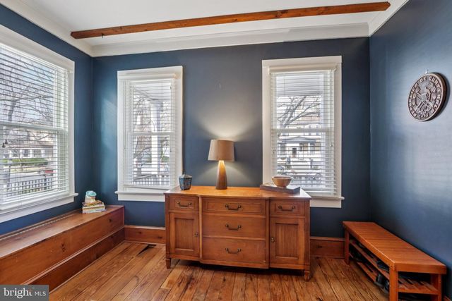 517 CROWN ST, Morrisville, PA 19067