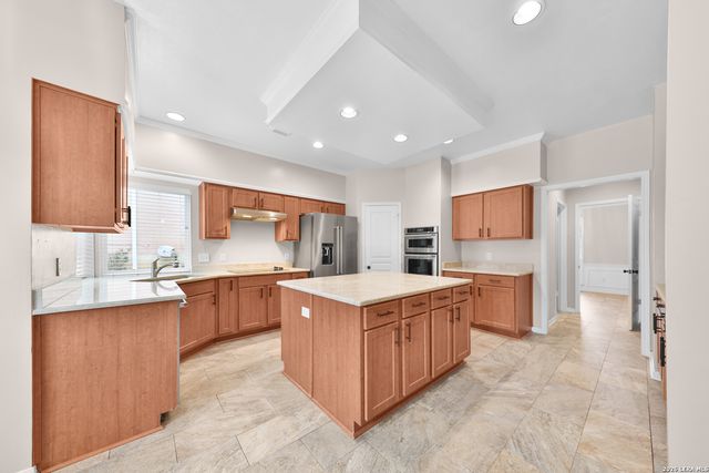9427 KEEGANS WOODS DR, San Antonio, TX 78254