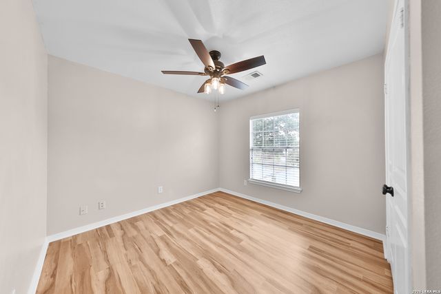 9427 KEEGANS WOODS DR, San Antonio, TX 78254