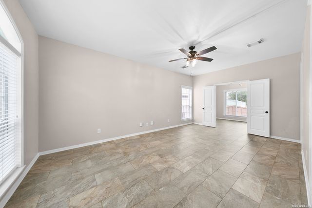 9427 KEEGANS WOODS DR, San Antonio, TX 78254