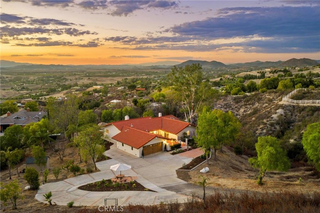 41525 Avenida Ortega, Temecula, CA 92592 — exterior