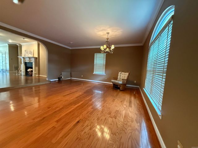 981 Colonial Drive, Jacksonville, AR 72076