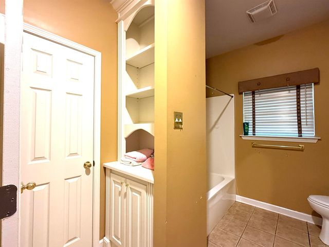 981 Colonial Drive, Jacksonville, AR 72076