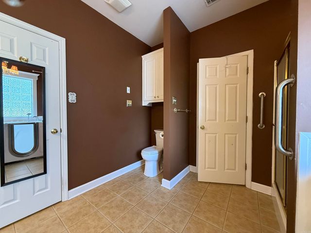 981 Colonial Drive, Jacksonville, AR 72076