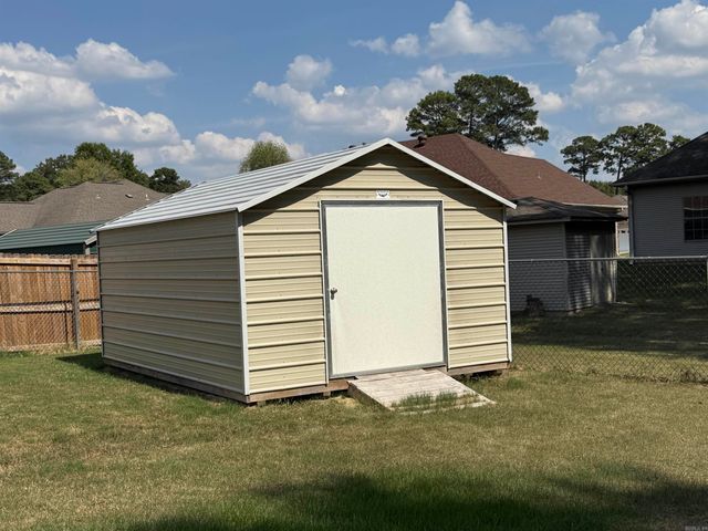 981 Colonial Drive, Jacksonville, AR 72076