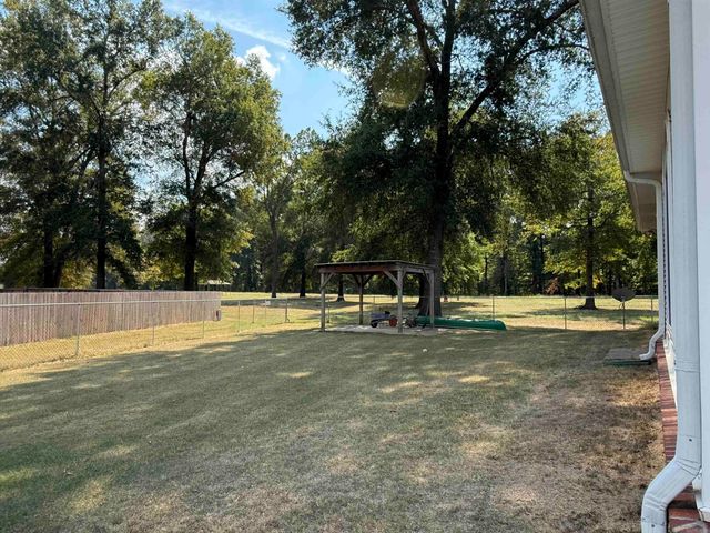 981 Colonial Drive, Jacksonville, AR 72076