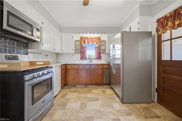 1635 Buckley Hall RD, Dutton, VA 23050